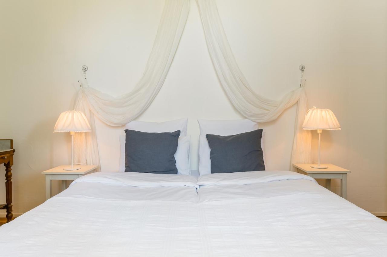 Maison Piloni ลีล-ซูร์-ลา-ซอร์ก ภายนอก รูปภาพ