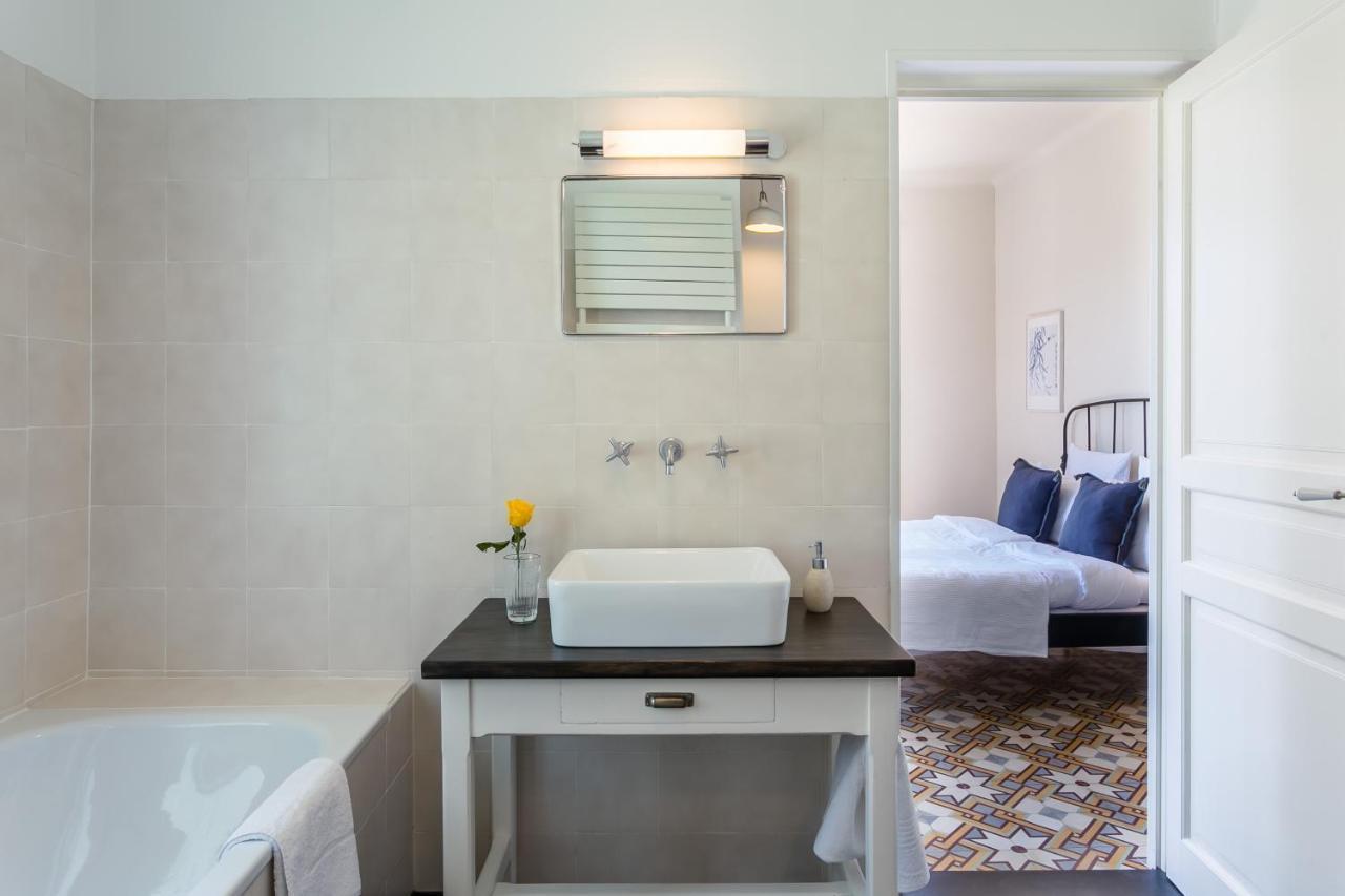 Maison Piloni ลีล-ซูร์-ลา-ซอร์ก ภายนอก รูปภาพ